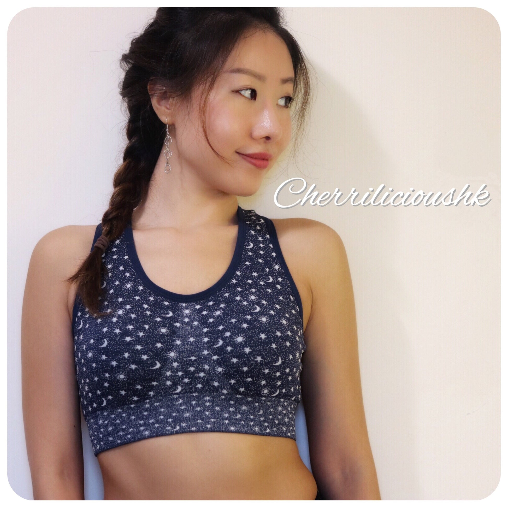 Active Wear 彩藍色星星圖案運動上衣 Cherrilicious